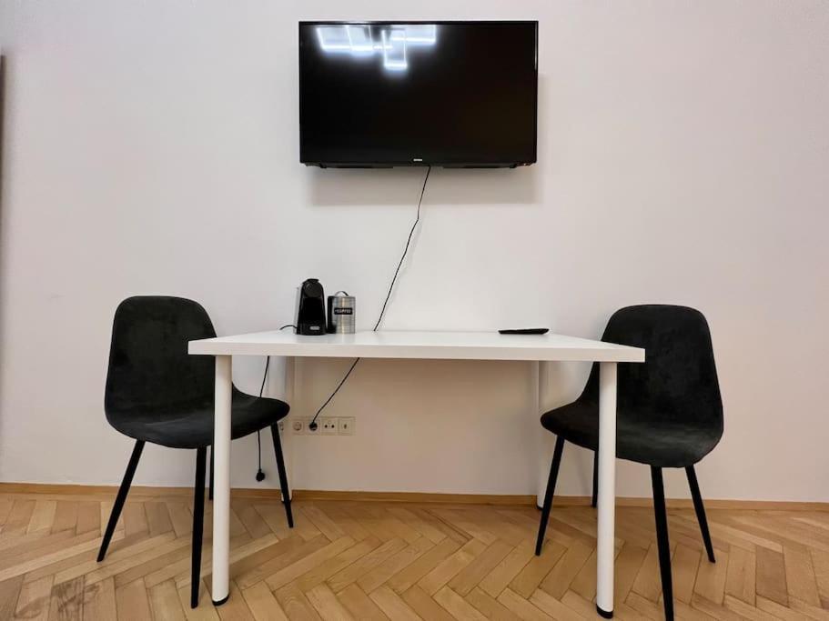 Little Cozy Residence - Enjoy Viennas Summer Season Экстерьер фото
